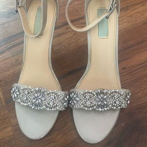 Betsy Johnson silver sparky heels